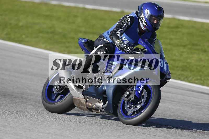 /02 28.-31.01.2025 Moto Center Thun Jerez/gruen-green/177